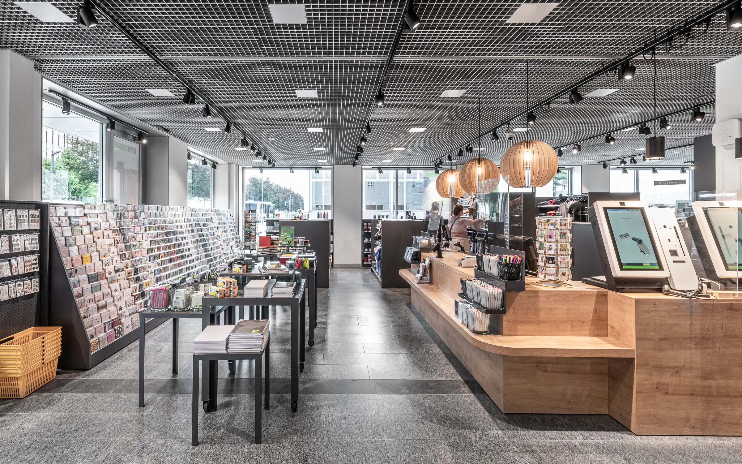 ETH Store Zurich Brem Zehnder 72dpi 008