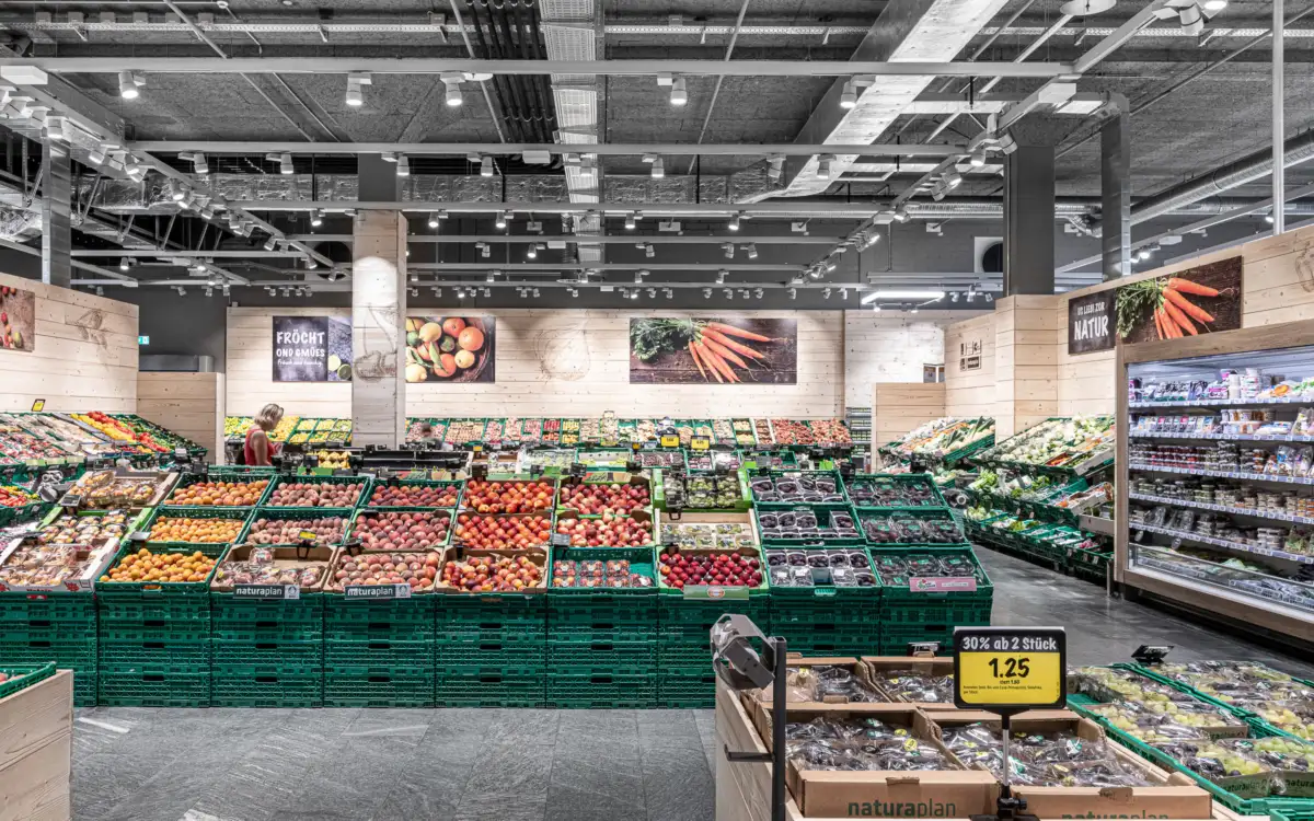 COOP Megastore Oftringen Brem Zehnder 72dpi 09