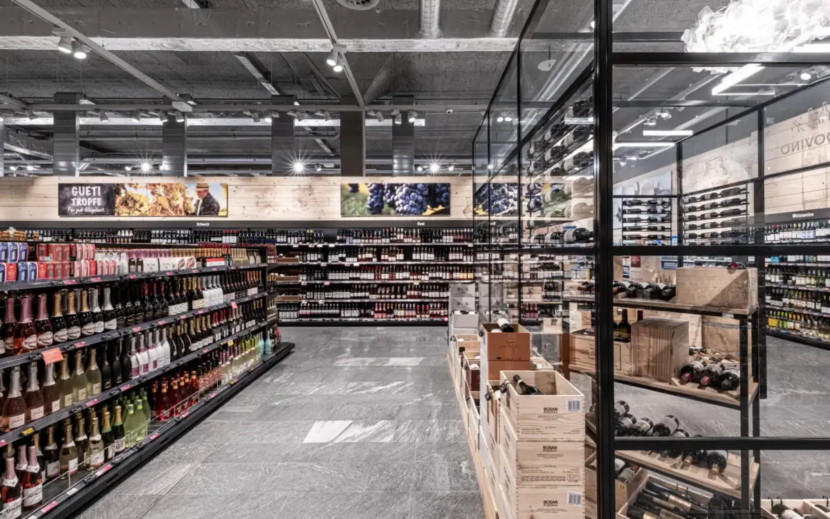 COOP Megastore Oftringen Brem Zehnder 300dpi 01