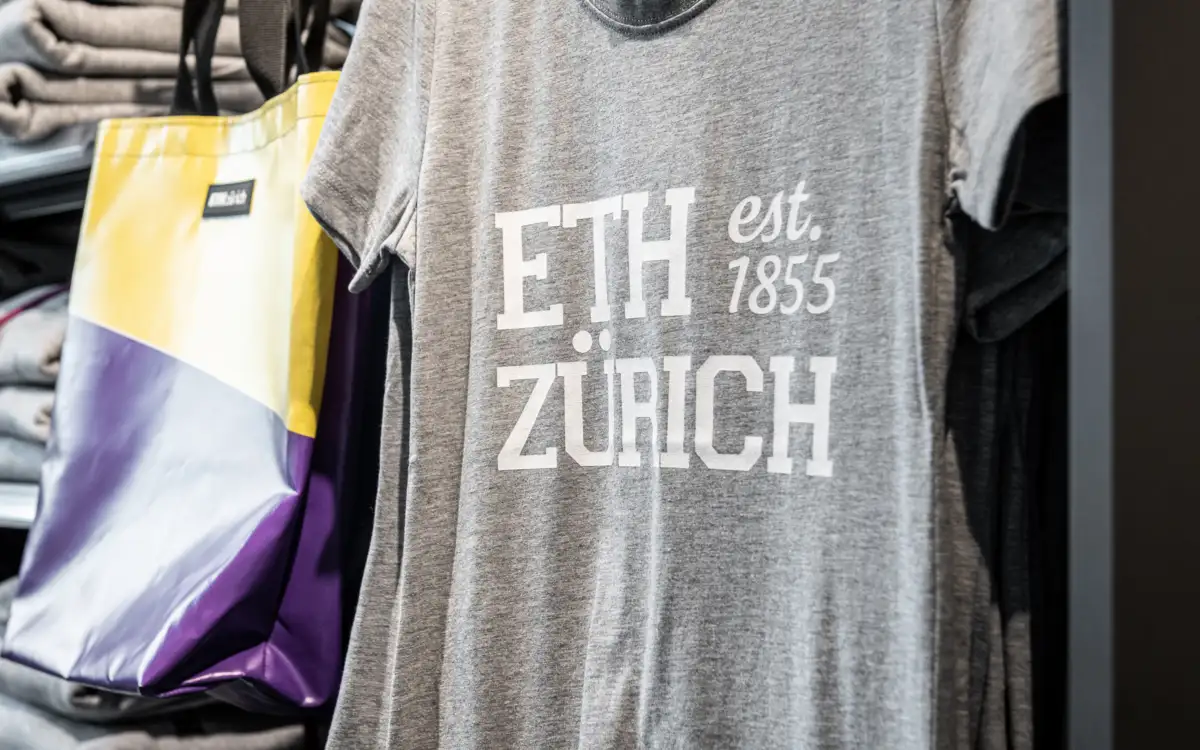 ETH Store Zurich Brem Zehnder 72dpi 009