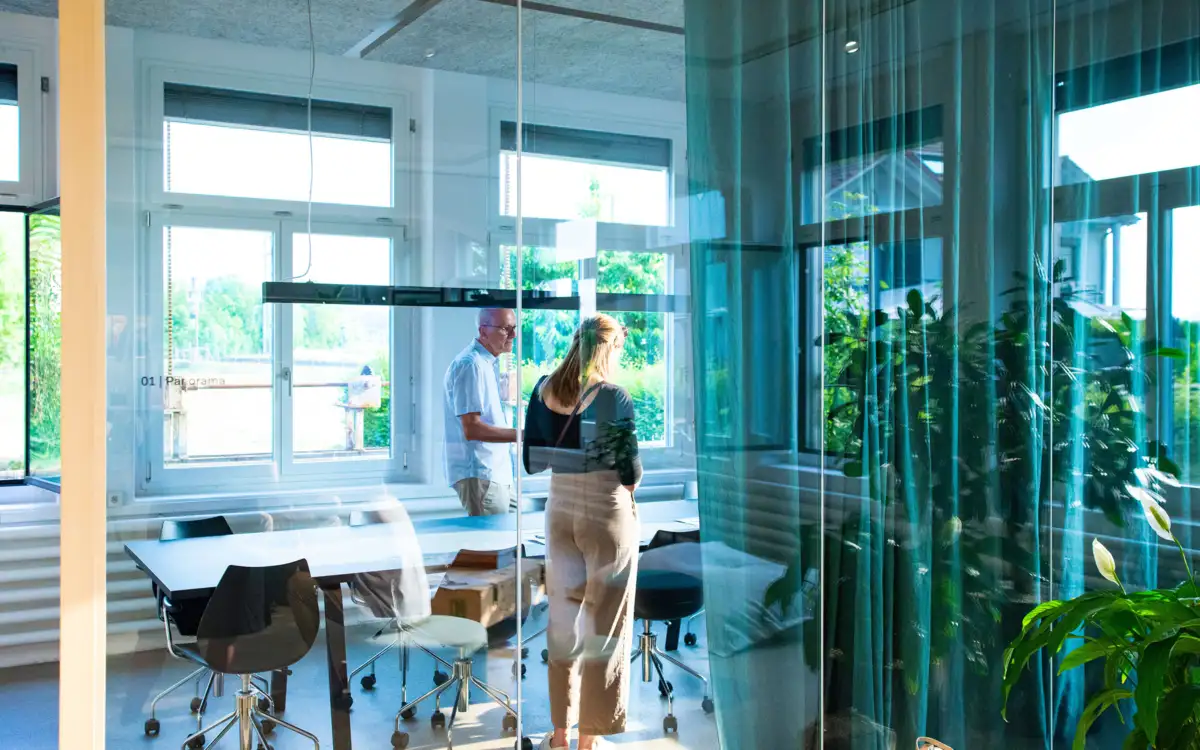 BZ Buerofest 03 72dpi