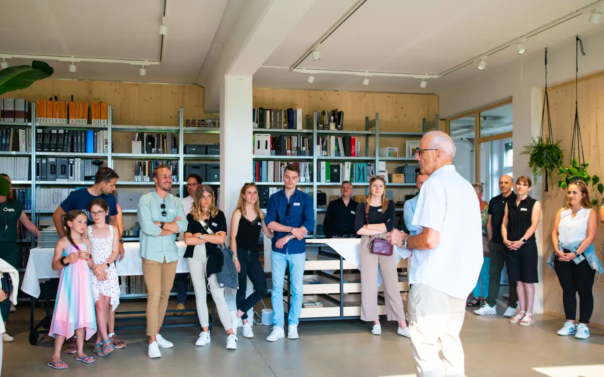 BZ Buerofest 04 72dpi